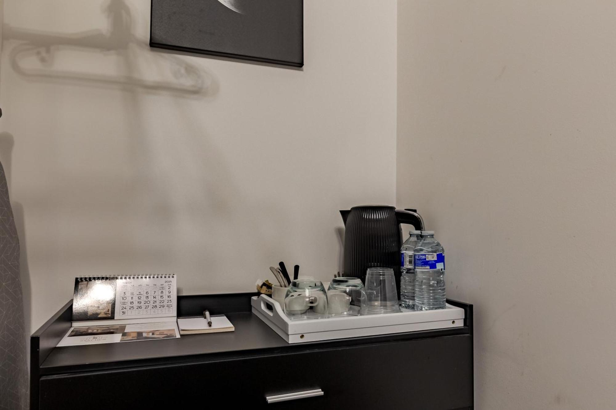 Stay Hub City Centre - Self Check-In Birmingham Bagian luar foto