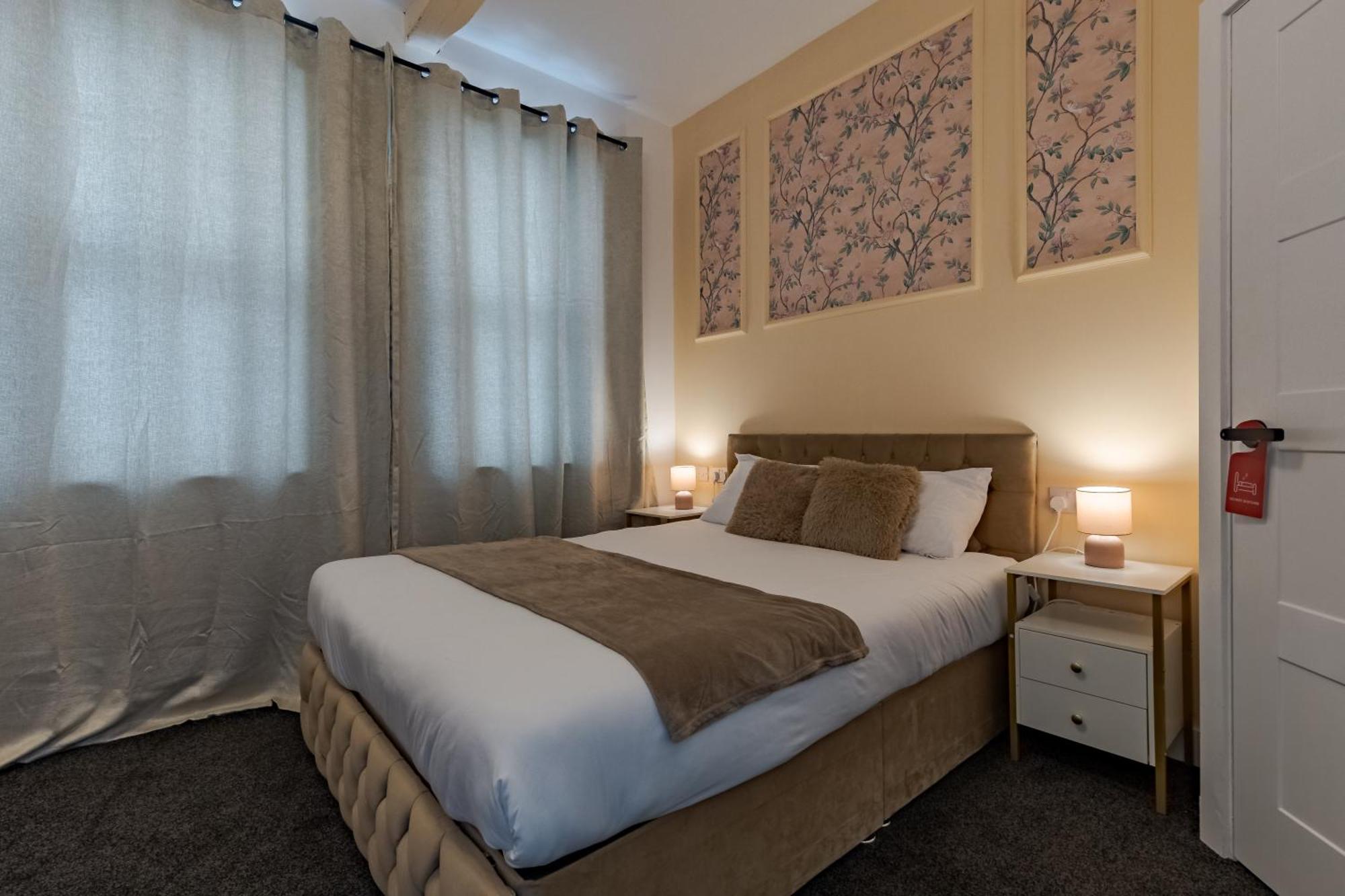 Stay Hub City Centre - Self Check-In Birmingham Bagian luar foto