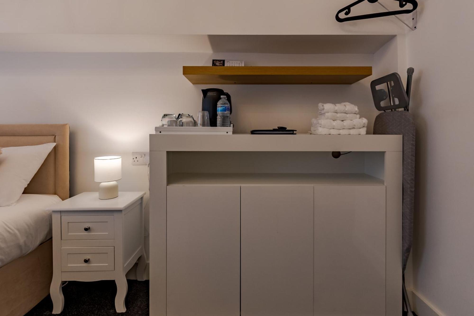 Stay Hub City Centre - Self Check-In Birmingham Bagian luar foto