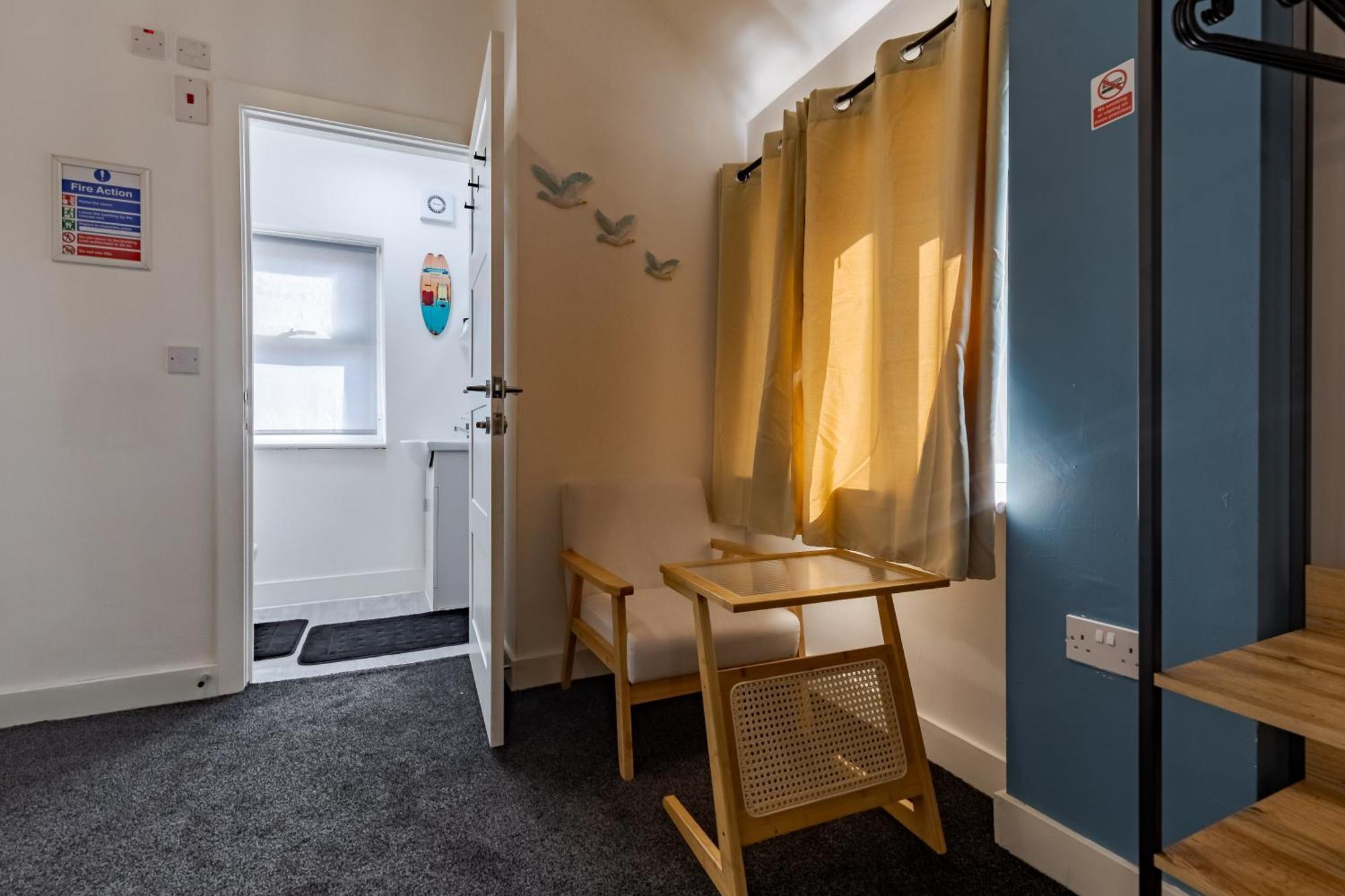 Stay Hub City Centre - Self Check-In Birmingham Ruang foto